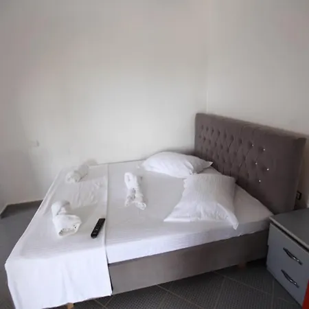 Green Garden Holiday Apartment