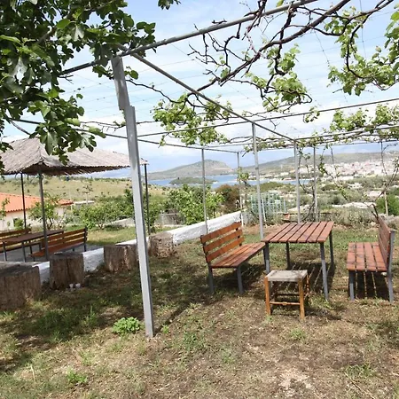Apartment Green Garden Holiday *
